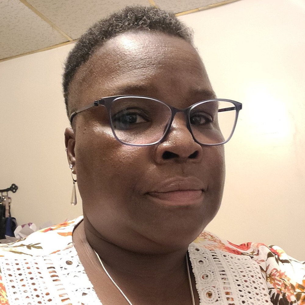 Meet your Posher, Posh